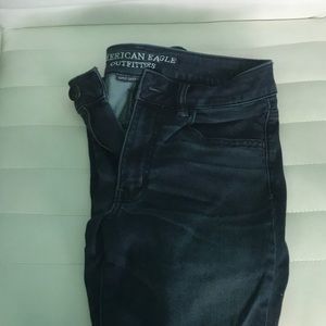 American Eagle high waisted dark wash jegging